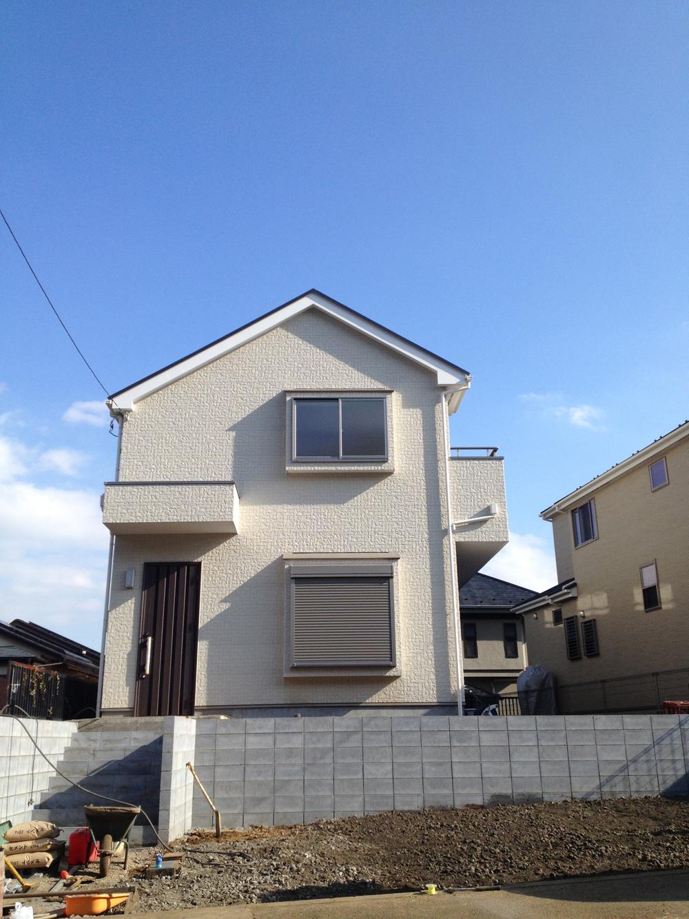 Local appearance photo. It is completed soon. 