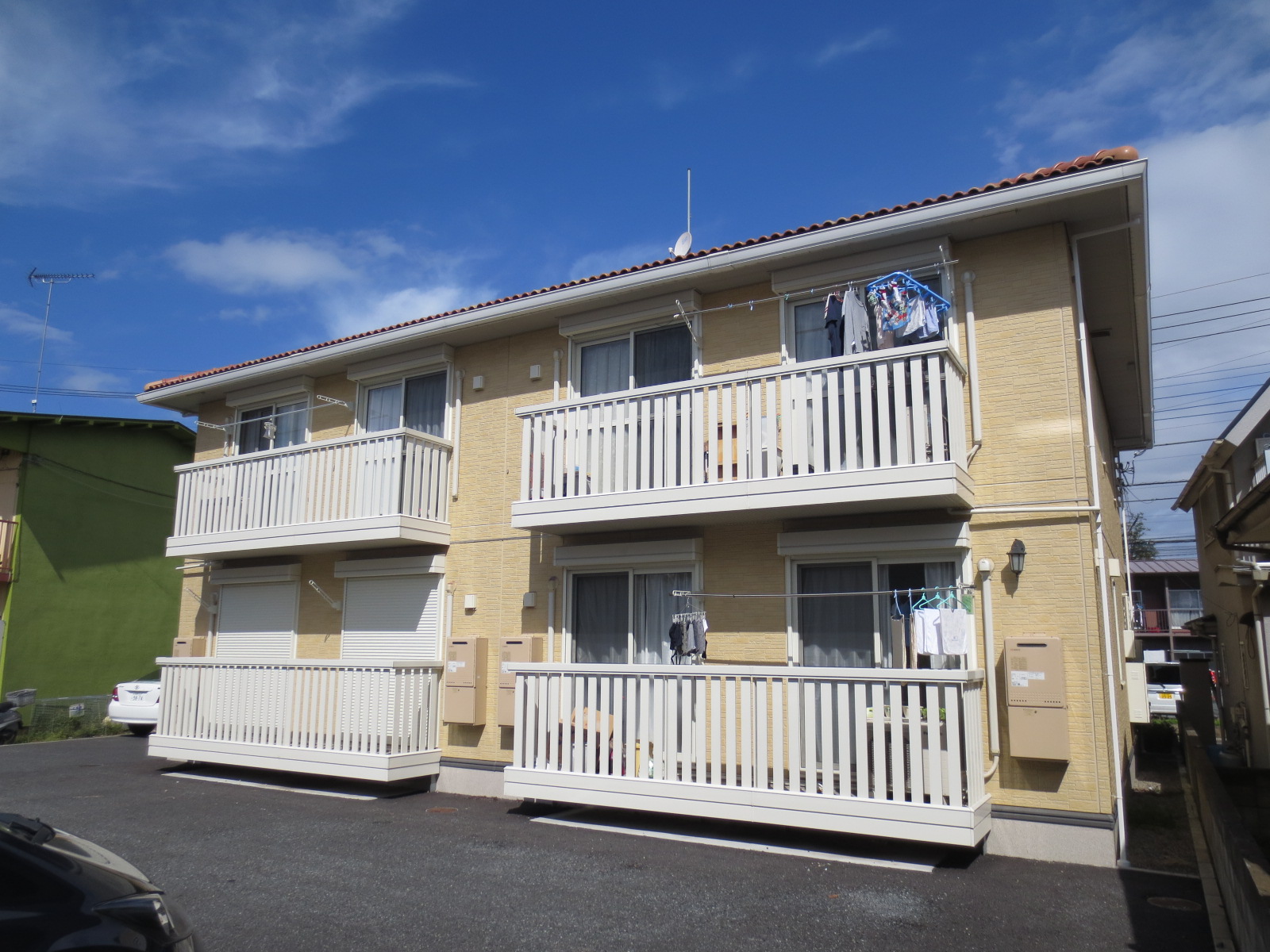 Building appearance. Situated in a quiet, residential area ☆