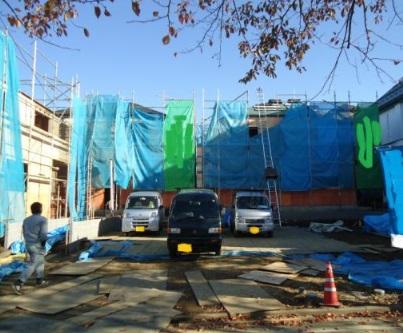 Local photos, including front road. appearance