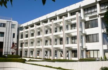 Government office. 600m Tama City Hall until the Tama City Hall