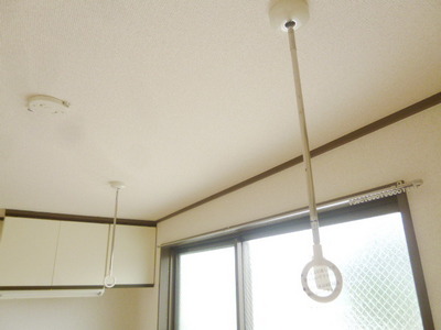 Other Equipment. Dried indoor laundry