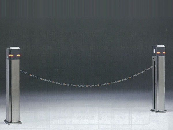 Security.  [Chain gate] The parking lot entrance, LED indicator lights, Automatic restoration ・ Equipped with a safety sensor function, It has adopted a chain gate.  ※ Except part (same specifications)