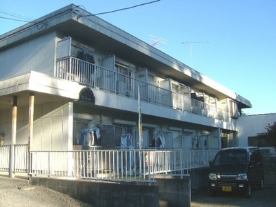 Building appearance. Situated in a quiet, residential area