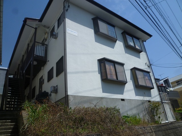 Building appearance. State from north