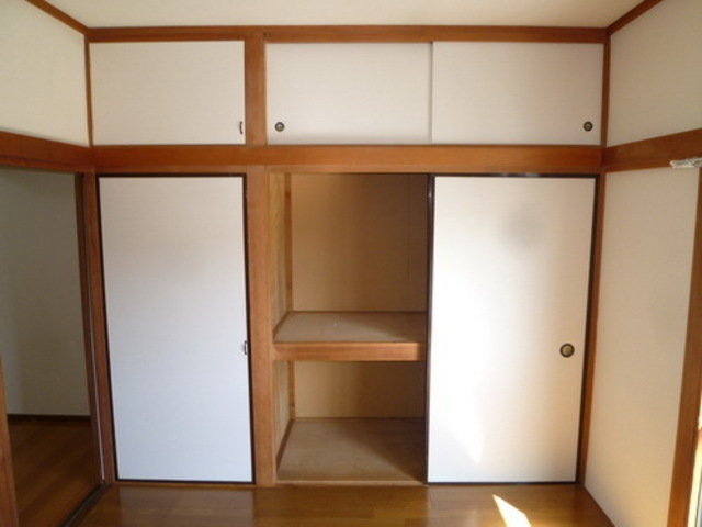 Receipt. Plenty of storage