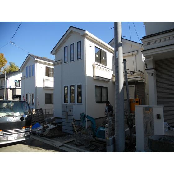 Local appearance photo