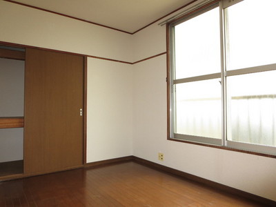 Living and room. Is room