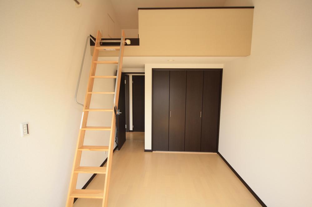 Other introspection. Room (August 2013) Shooting