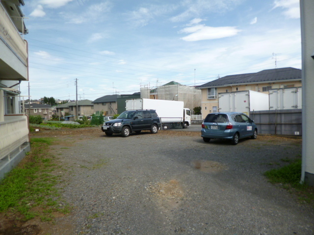 Parking lot. On-site parking