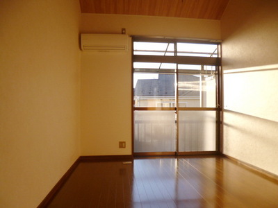 Living and room. Beautiful Western-style