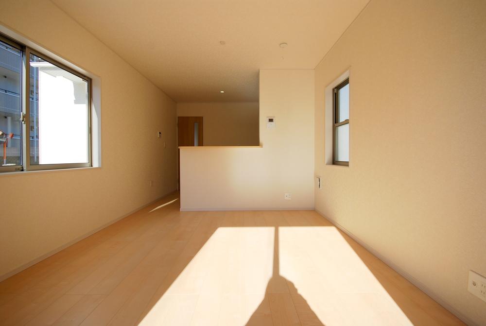 Living. Indoor (12 May 2013) Shooting