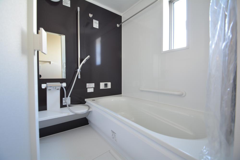 Bathroom. Please extend the leg in a large bath ☆