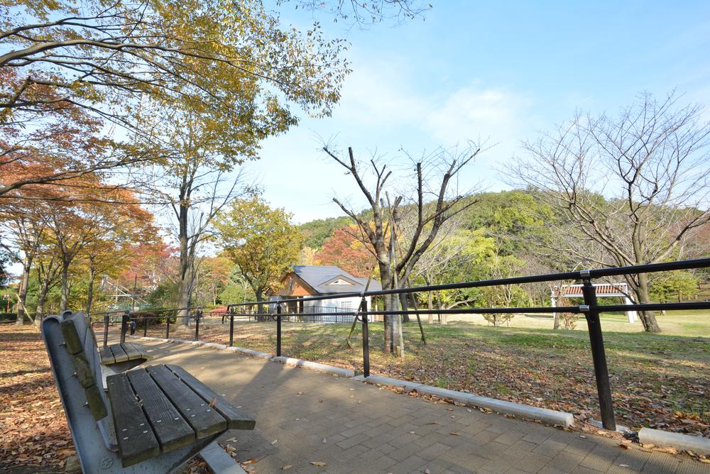 park. 400m Metropolitan Sakuragaoka park to Metropolitan Sakuragaoka park will be healed in plenty of natural ☆