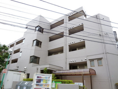 Building appearance. Situated in a quiet, residential area