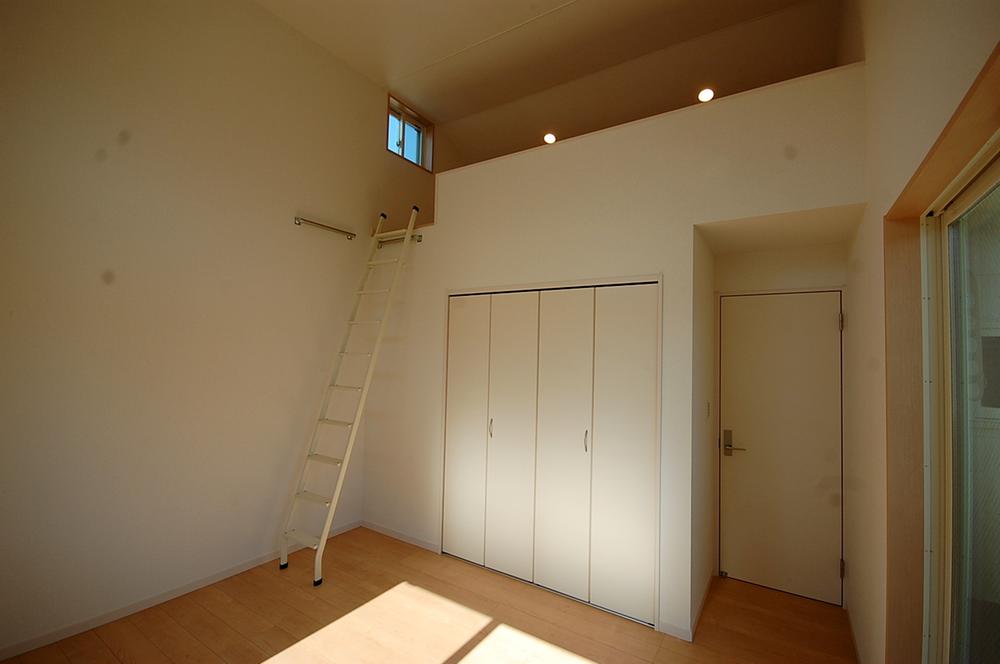 Same specifications photos (Other introspection). Example of construction