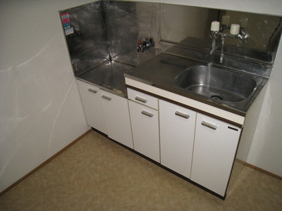 Kitchen. Gas stove installation Allowed