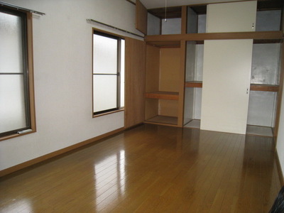 Receipt. Storage space