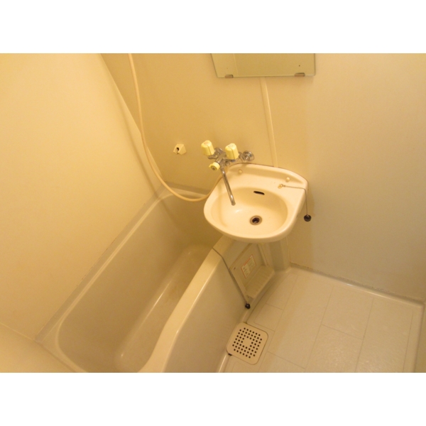 Bath. Easy-to-use bus ・ Restroom! 