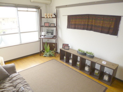 Other room space. model room