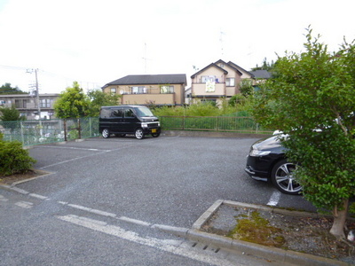 Parking lot. On-site parking