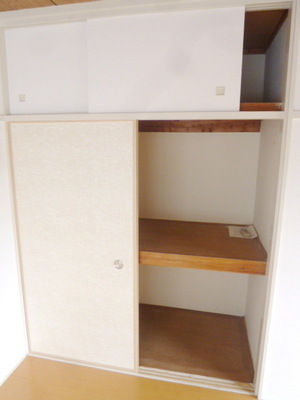 Receipt. Large storage space