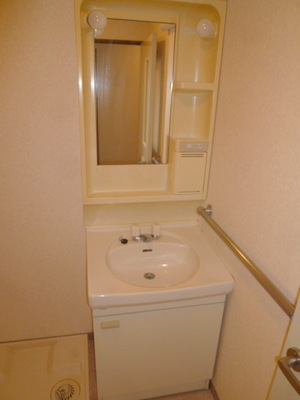 Washroom.  ☆ Independent wash basin ☆ 