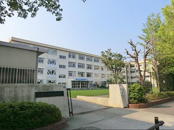 Primary school. 773m until Tama Municipal Higashiatago Elementary School