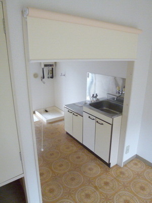 Other room space. It bulkhead. The rooms and kitchen