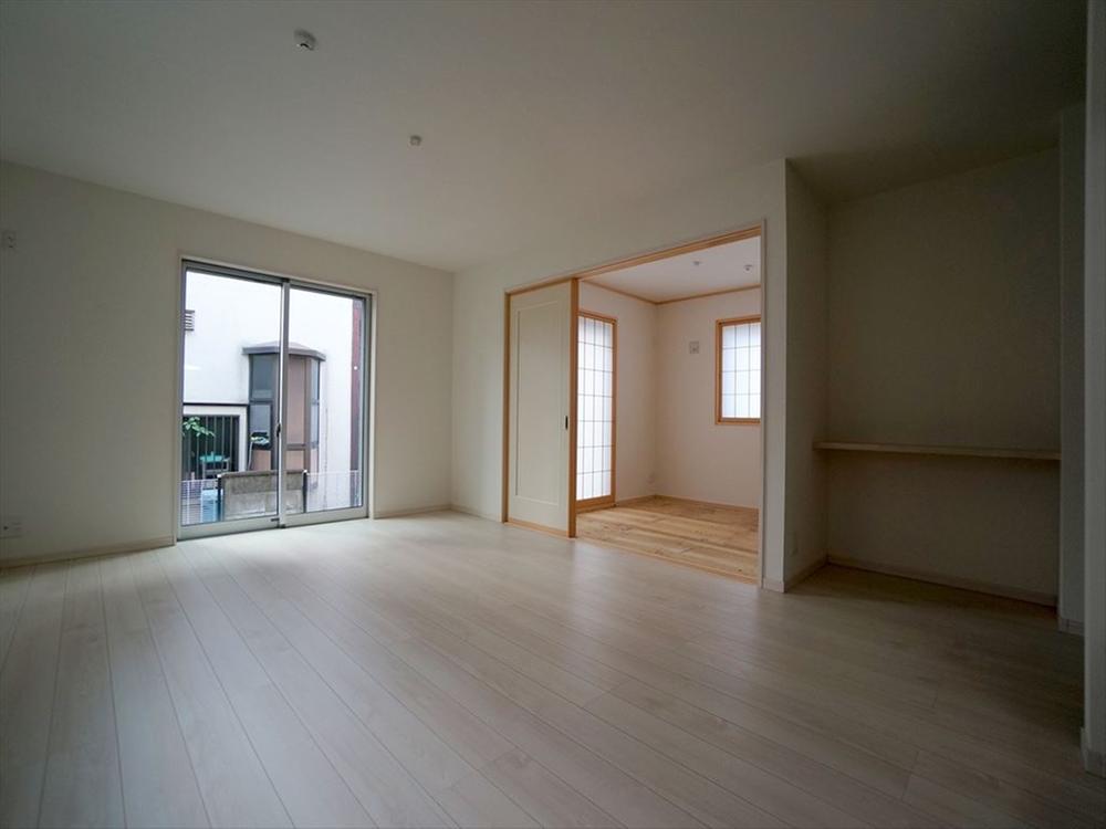 Living. Indoor (11 May 2013) Shooting