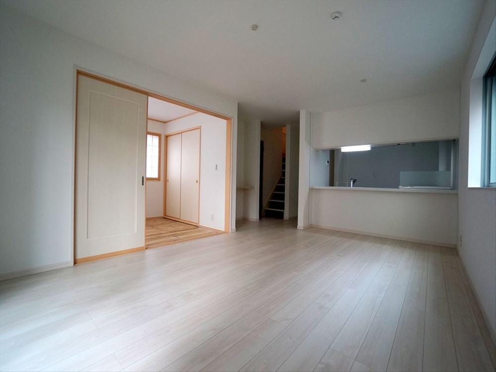 Living. Indoor (11 May 2013) Shooting