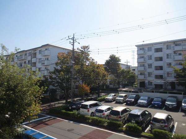 View photos from the dwelling unit. It is the south side of the view.