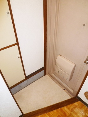 Entrance. It is the entrance space