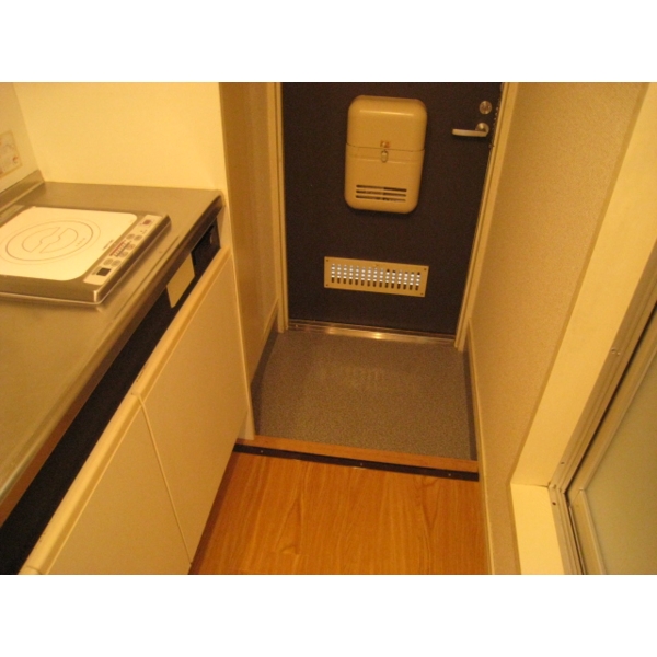 Entrance. It is the entrance with a shoebox