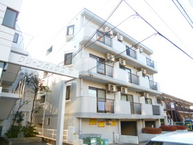 Building appearance. Apartment appearance tiled with a sense of weight