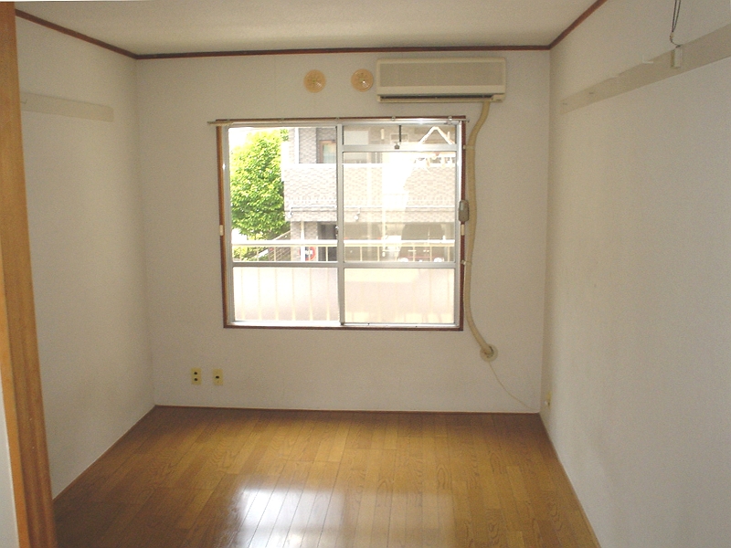 Living and room. It is the room of flooring. 