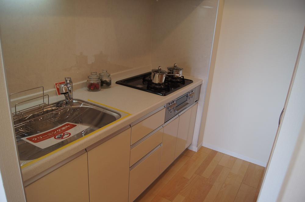 Kitchen. Reform in image