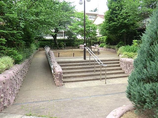 Other. Kami-Ikebukuro chome children amusement walk 3 minutes