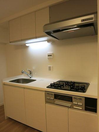 Kitchen. ~ 12 / 23 interior was completed ~ Please have a look once a reborn room. System kitchen of state-of-the-art amenities