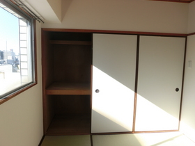 Other. Enter spacious lot