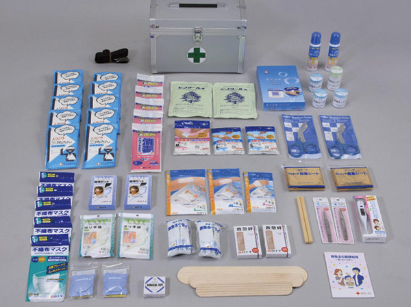 Other.  [Disaster prevention stockpile warehouse] In preparation for the event of a disaster such as an earthquake, First-aid kit, helmet, It has established a disaster prevention stockpile warehouse that was standing the emergency supplies such as an emergency warning broadcast radio.  ※ Disaster prevention equipment is a thing of planned stage. (Same specifications)