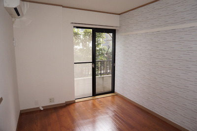 Living and room. Dihedral angle lighting room