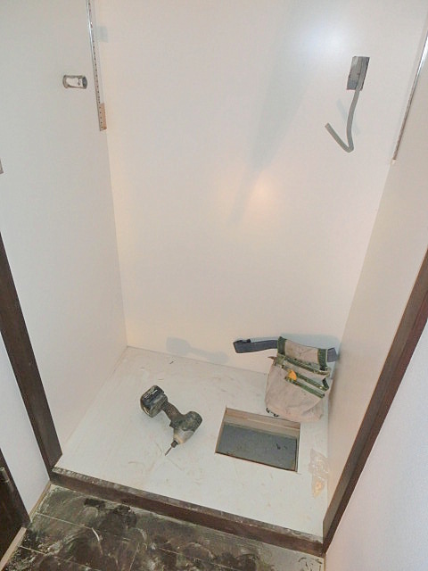 Other Equipment. Washing machine Storage (under construction)