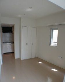 Living and room. Sanpiesu Ikebukuro