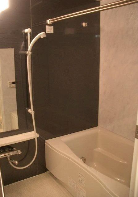 Bath. Sanpiesu Ikebukuro