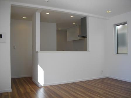 Same specifications photos (living). Example of construction