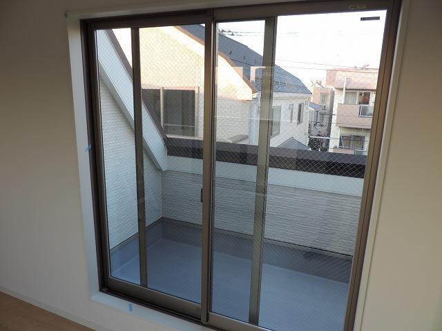 Balcony. Indoor (12 May 2013) Shooting