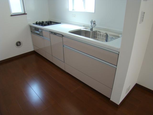 Same specifications photo (kitchen). Same specifications
