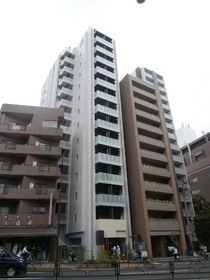 Building appearance. Preceding application being accepted