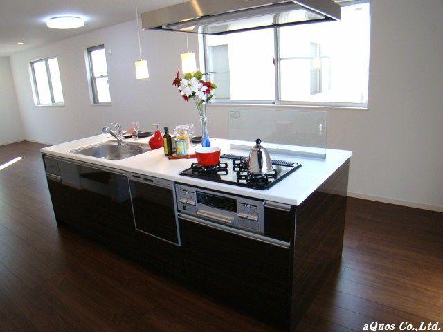 Same specifications photo (kitchen). Same specifications