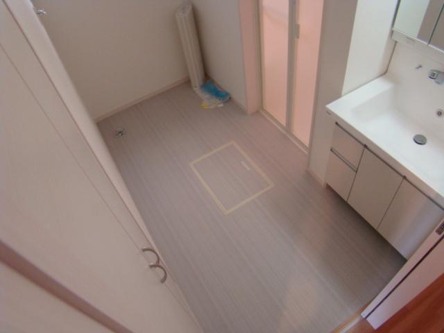 Same specifications photos (Other introspection). Same specifications